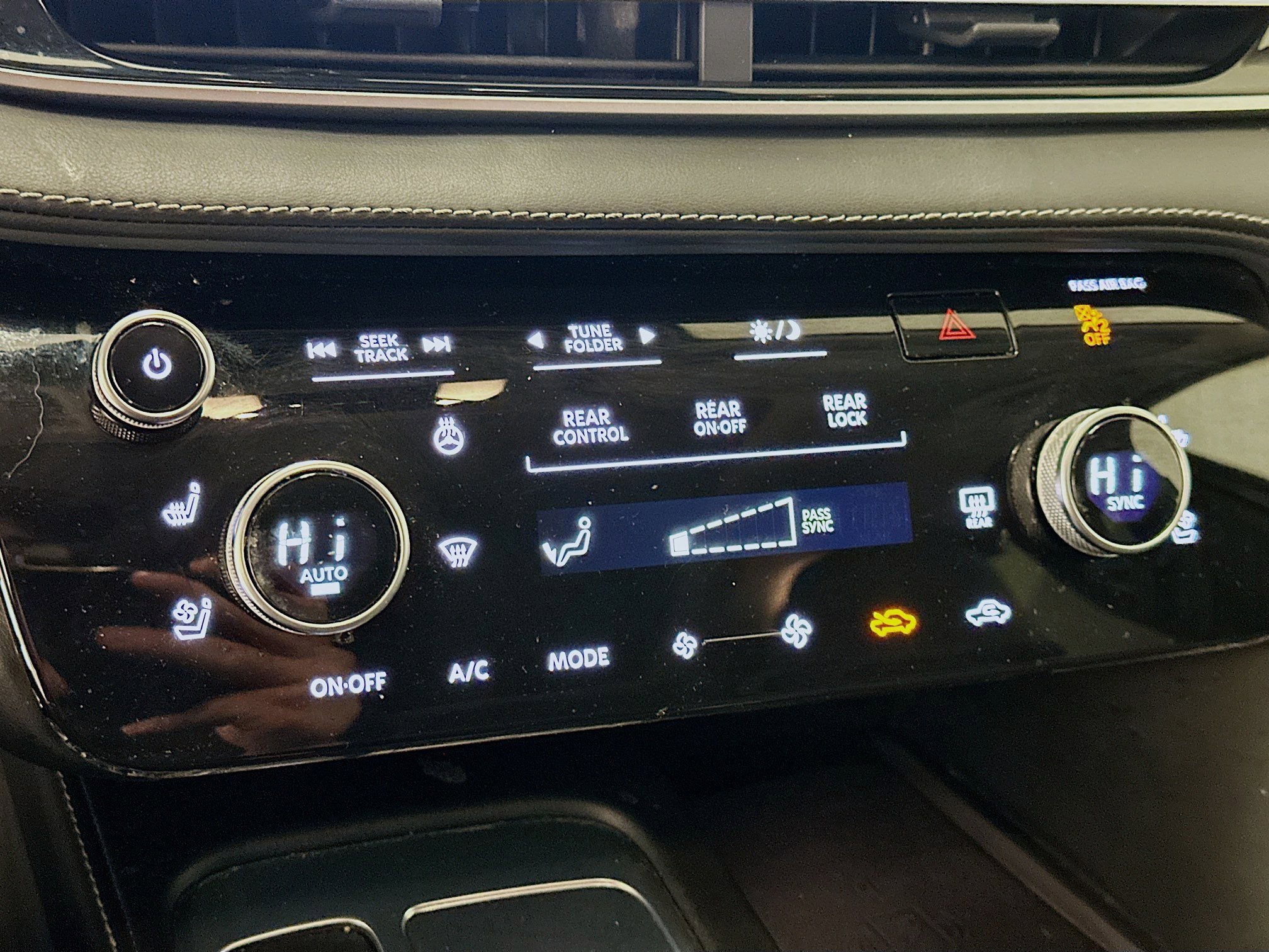 Used 2023 INFINITI QX60 Luxe w/ Cargo Package AWD/4WD image 24