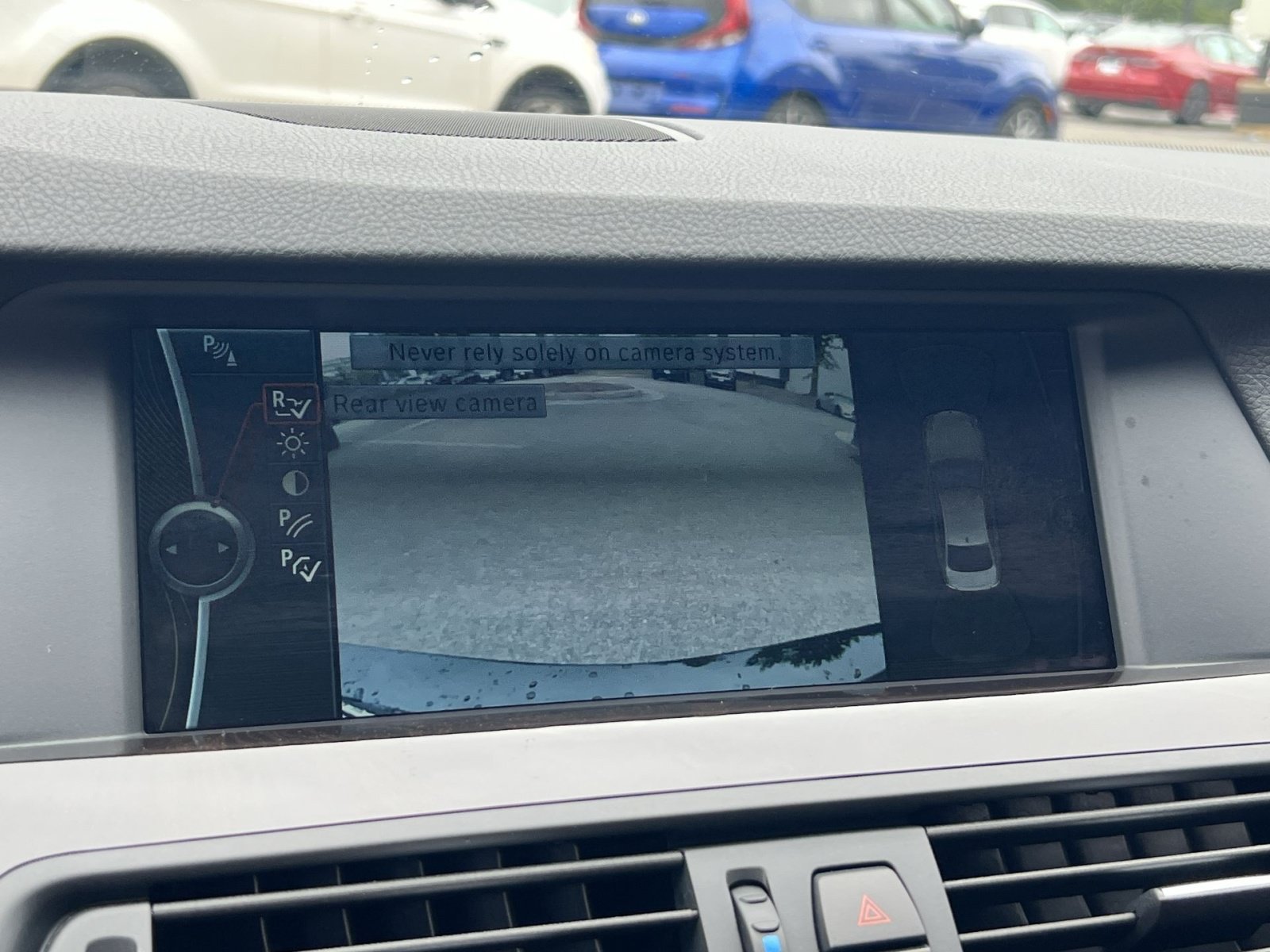 Used 2011 BMW 550i Sedan RWD image 19