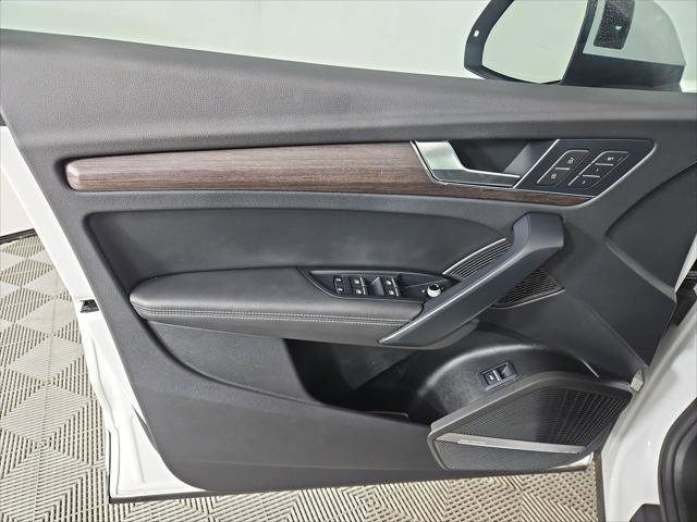 Certified 2023 Audi Q5 2.0T Premium Plus w/ Premium Plus Package AWD/4WD image 19