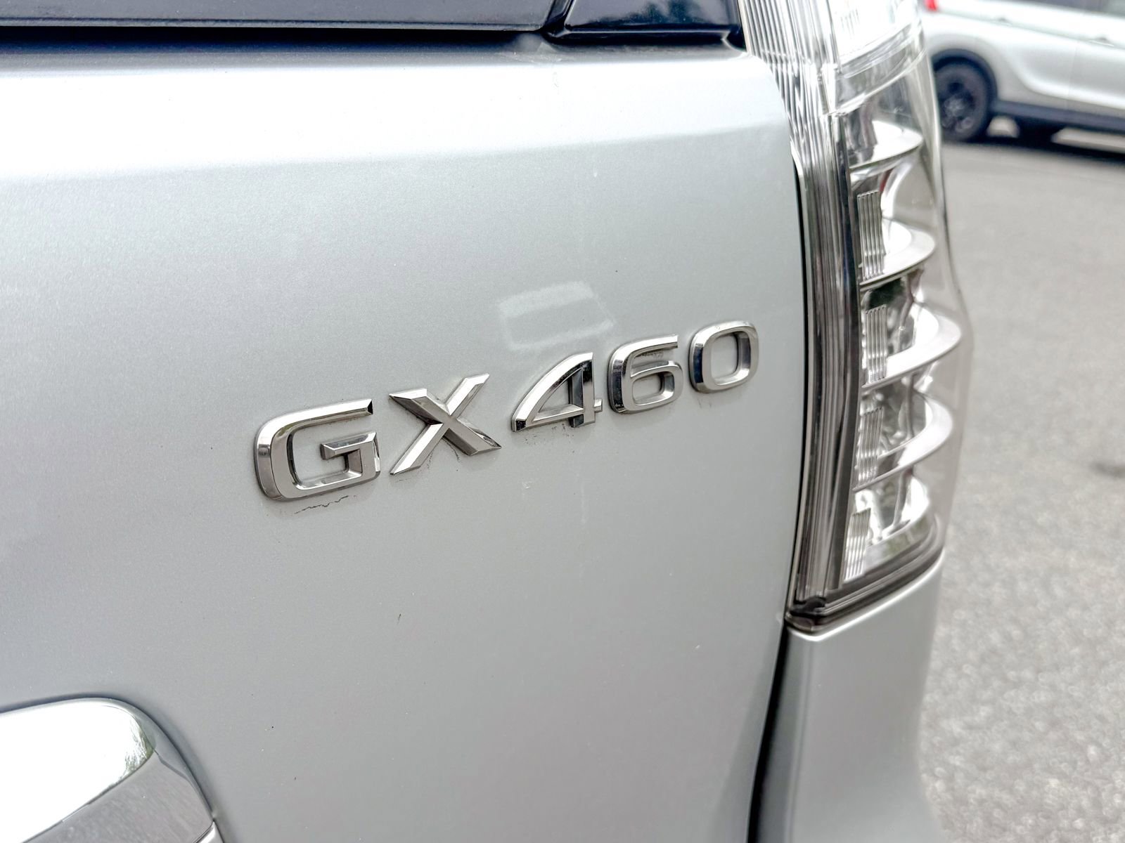 Used 2018 Lexus GX 460 Premium w/ Premium Package AWD/4WD image 12