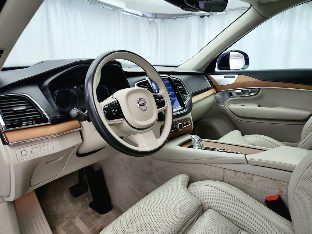 Used 2017 Volvo XC90 T8 Excellence image 10