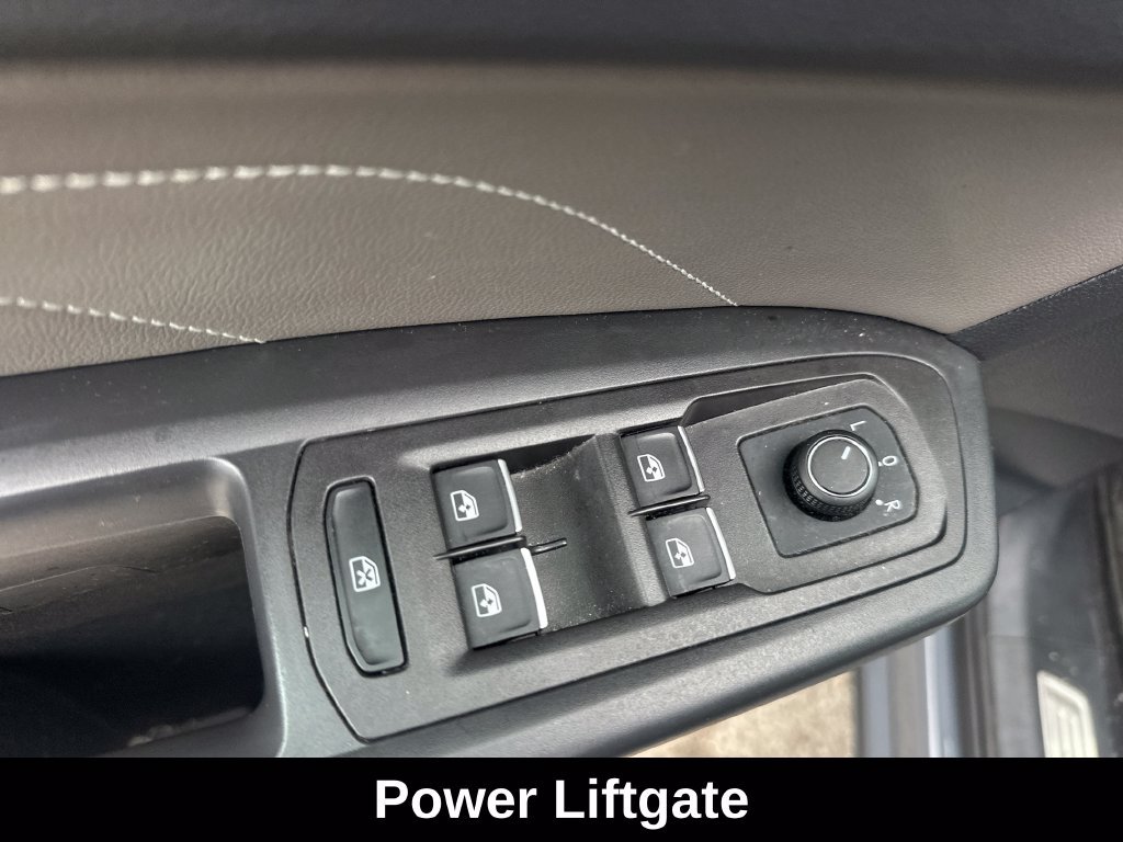 Used 2023 Volkswagen Atlas Cross Sport SE w/ Panoramic Sunroof Package AWD/4WD image 12