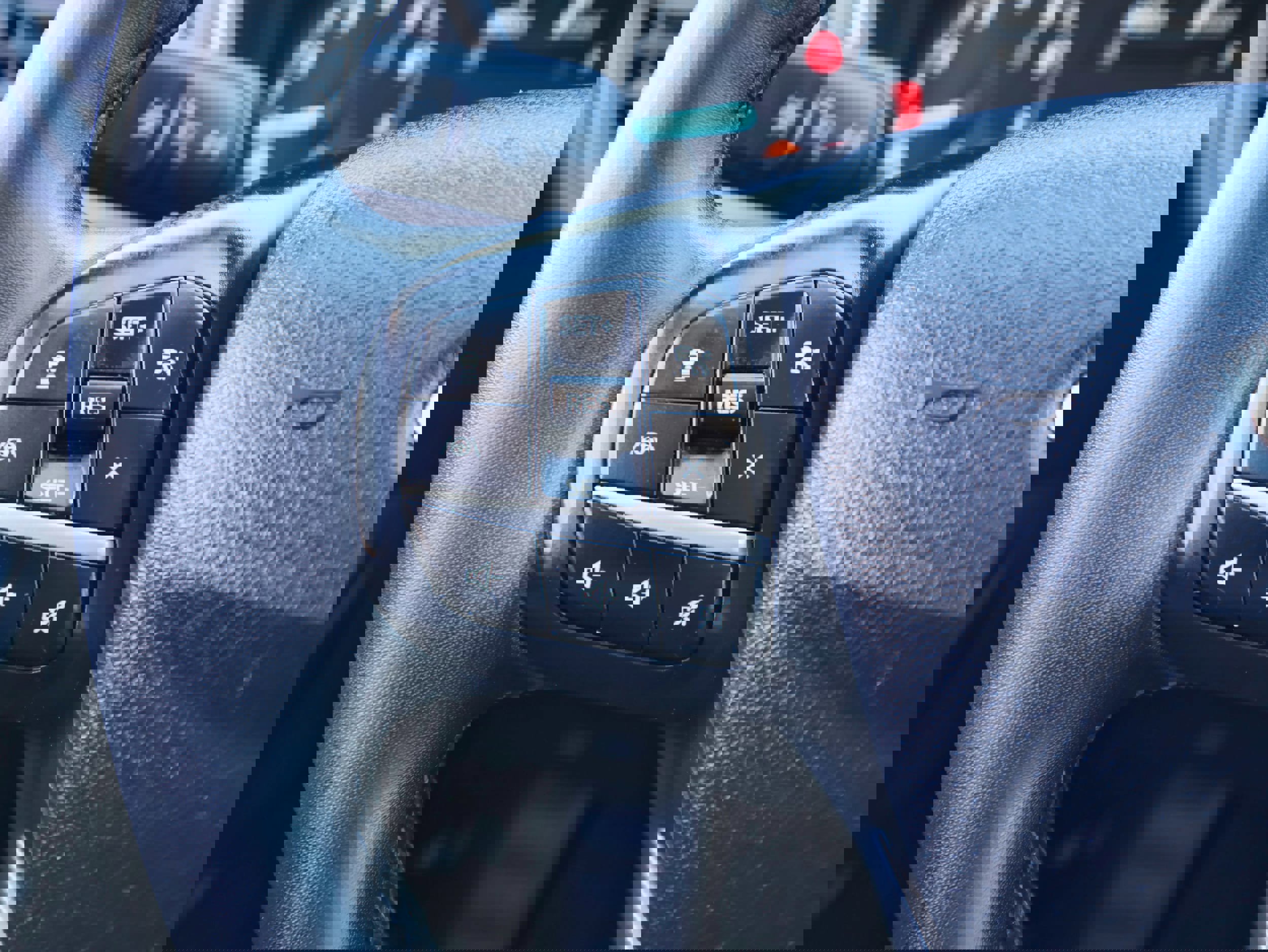 Used 2022 Ford Escape SE w/ SE Sport Appearance Package image 22