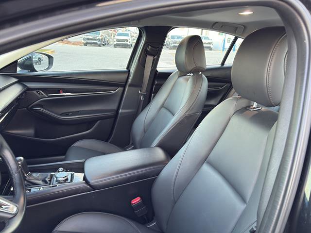 Used 2025 MAZDA MAZDA3 s image 13