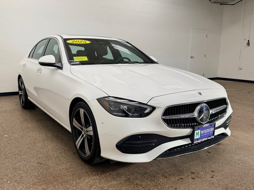 Used 2025 Mercedes-Benz C 300 4MATIC Sedan image 8