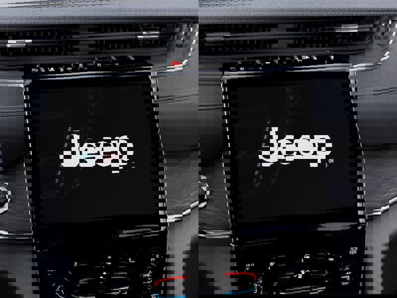 New 2025 Jeep Grand Cherokee L Limited image 10