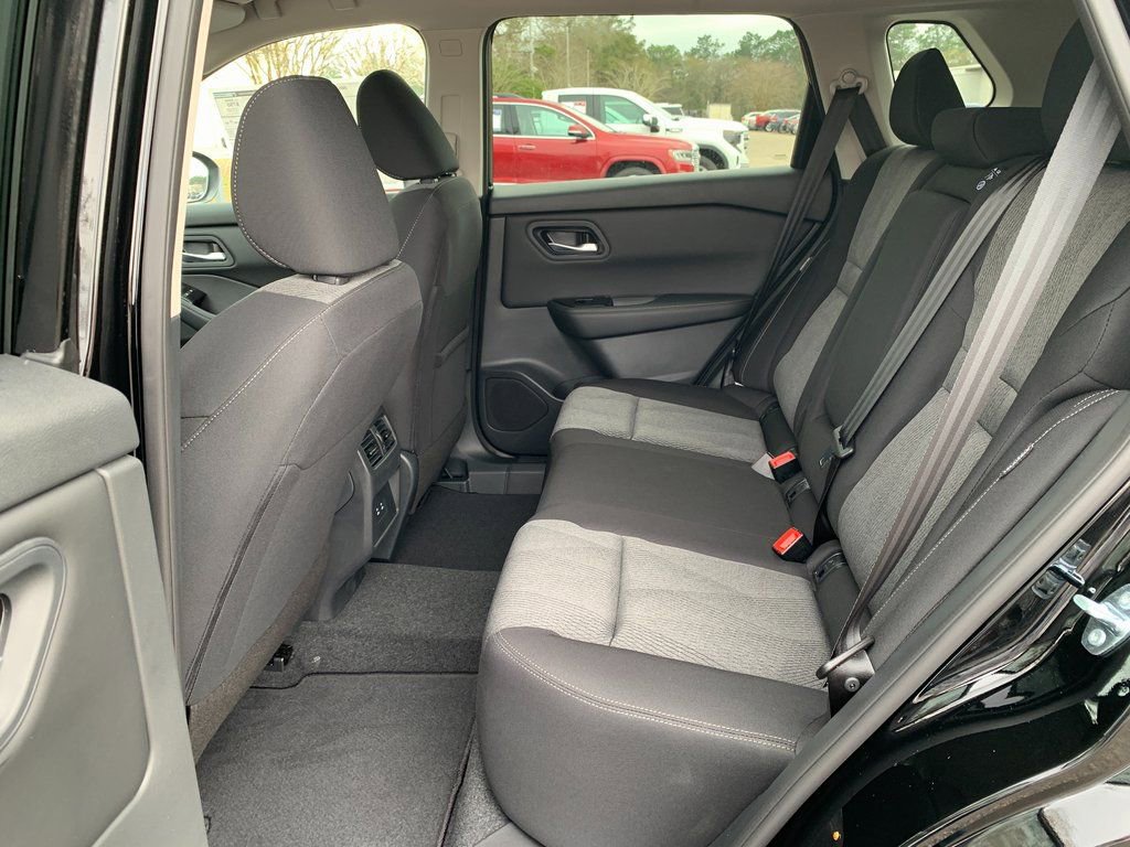 New 2026 Nissan Rogue SV w/ Cold Weather Package image 17