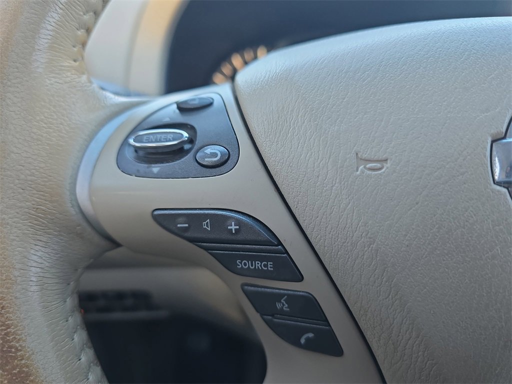 Used 2015 Nissan Pathfinder Platinum image 18