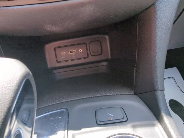 Used 2024 Chevrolet Equinox LT FWD image 15