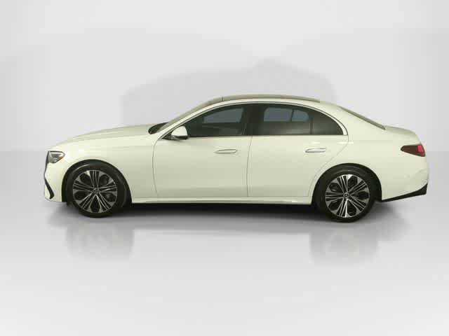 Used 2026 Mercedes-Benz E 350 4MATIC Sedan image 5