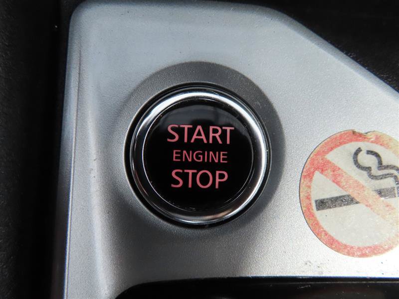 Used 2025 Nissan Altima 2.5 SV FWD image 18
