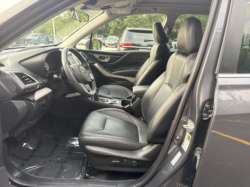 Used 2023 Subaru Forester Limited AWD/4WD image 13