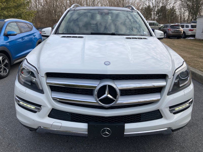 Used 2015 Mercedes-Benz GL 320 BlueTEC 4MATIC image 2
