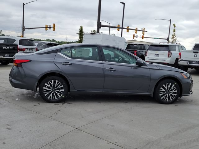 New 2026 Nissan Altima 2.5 SV AWD/4WD image 6