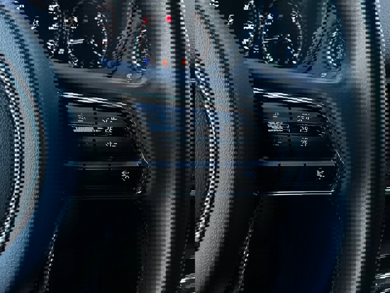 Used 2025 MAZDA CX-70 3.3 Turbo w/ Preferred Package image 38