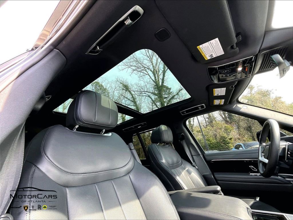 Used 2024 Land Rover Range Rover SE image 19