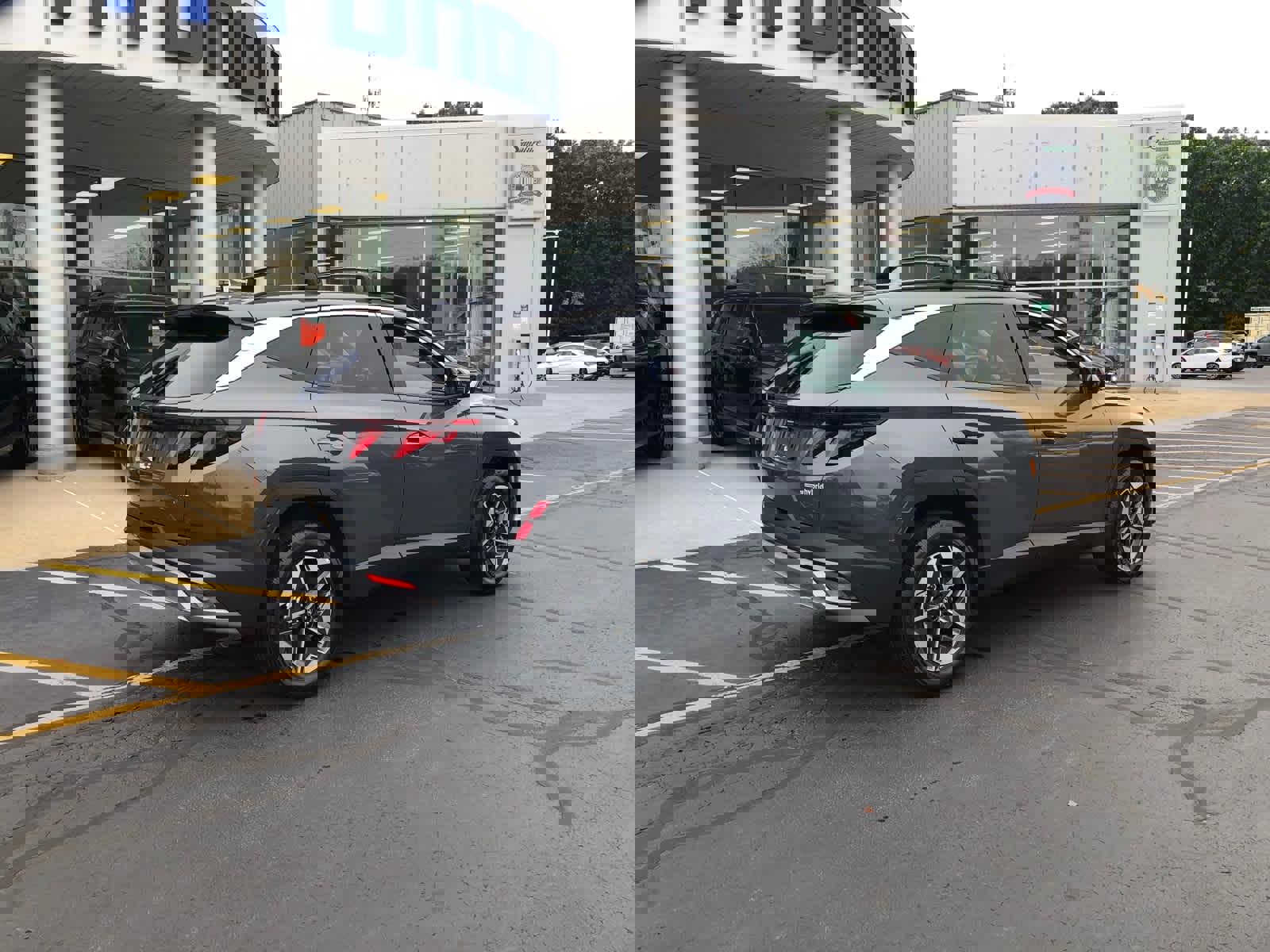 New 2026 Hyundai Tucson SEL image 2