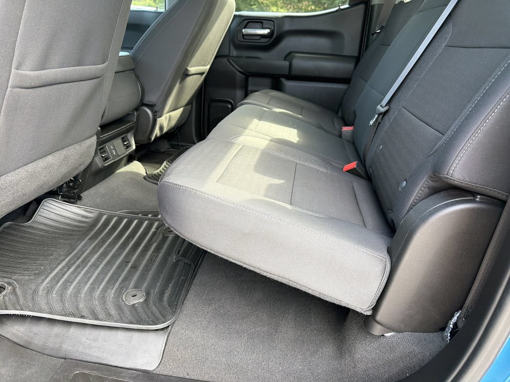 Used 2024 Chevrolet Silverado 1500 Custom w/ LPO, Dark Essentials Package RWD image 16