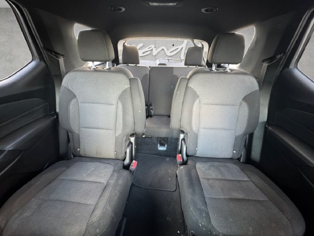 Used 2023 Chevrolet Traverse LT FWD image 22