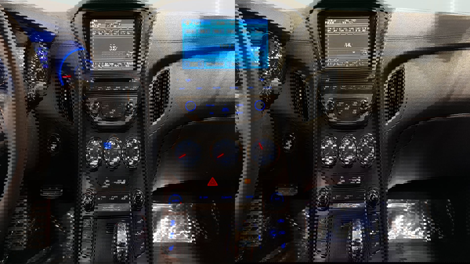 Used 2013 Hyundai Genesis 3.8 image 15