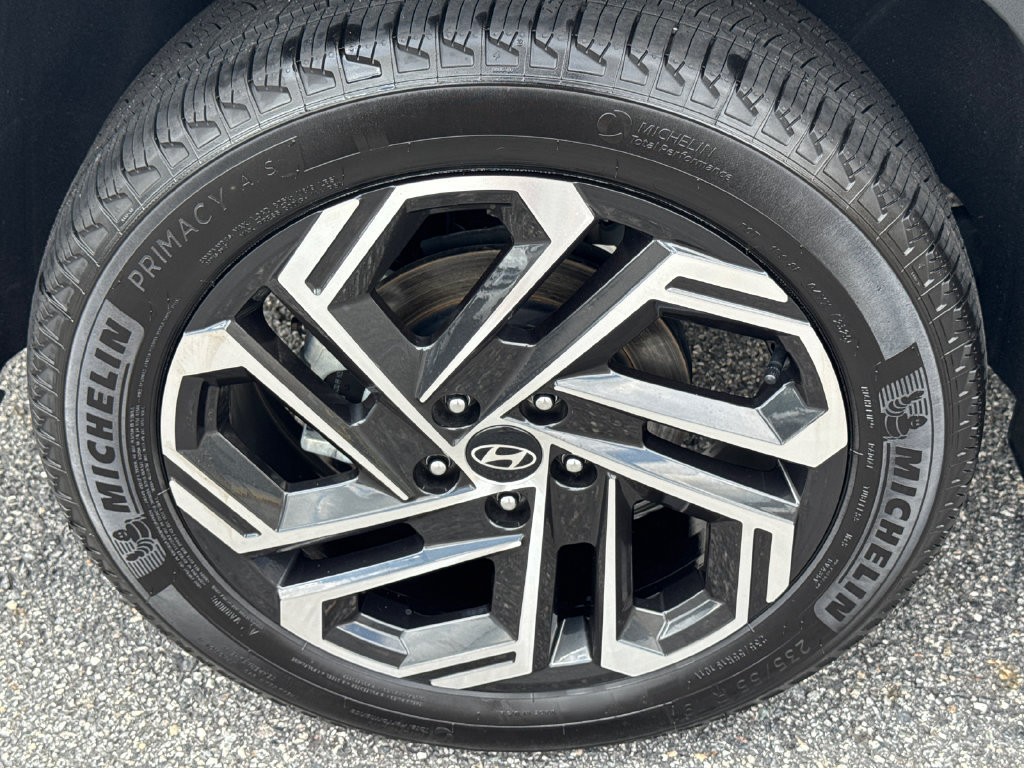 Certified 2026 Hyundai Tucson Limited AWD/4WD image 19