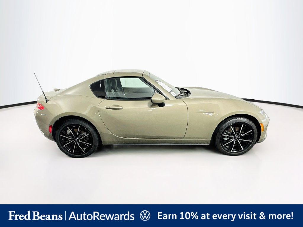 Used 2024 MAZDA MX-5 Miata RF Grand Touring RWD image 11