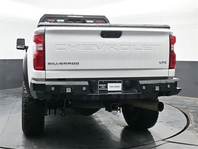 Used 2020 Chevrolet Silverado 2500 LTZ w/ Technology Package image 13