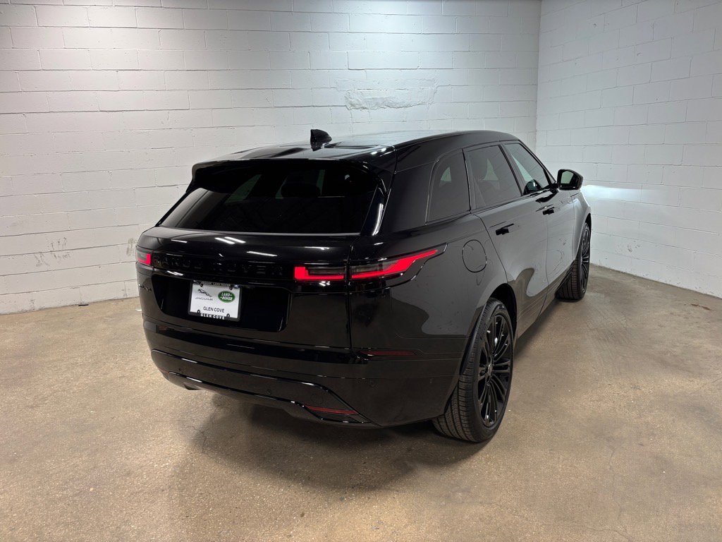 New 2026 Land Rover Range Rover Velar Dynamic SE image 7