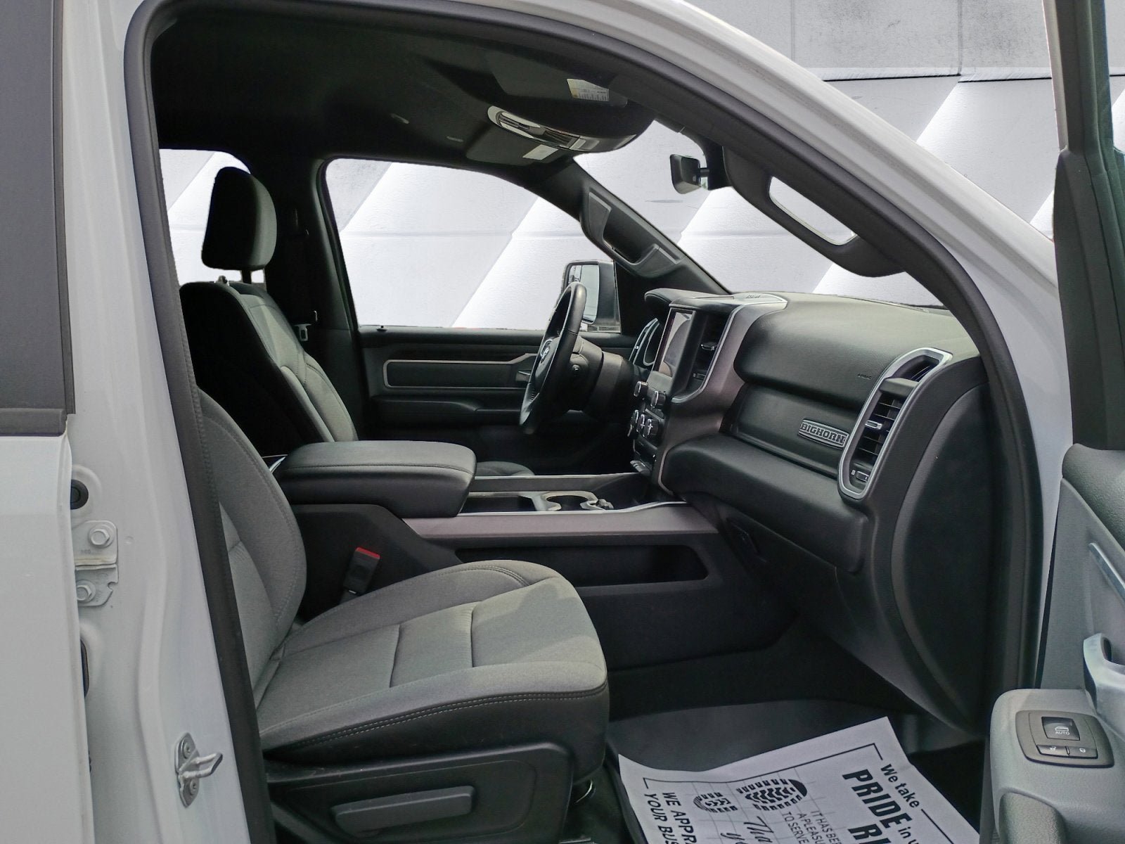 Used 2023 RAM 1500 Big Horn AWD/4WD image 16