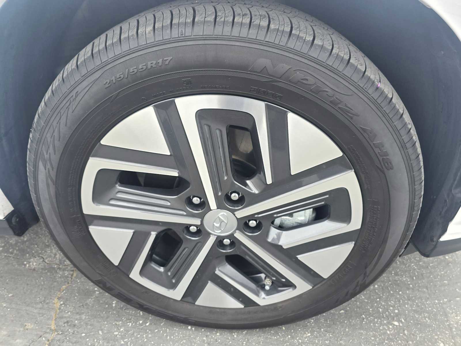 Used 2022 Hyundai Kona SEL w/ Convenience Package image 10