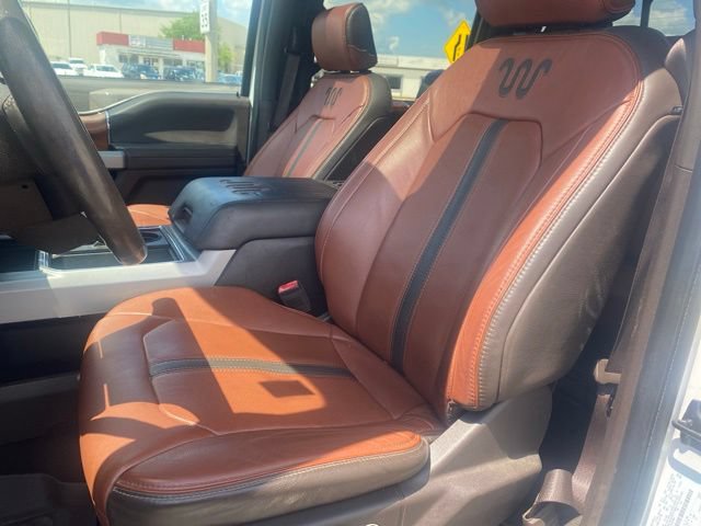 Used 2019 Ford F350 King Ranch w/ King Ranch Ultimate Package AWD/4WD image 19