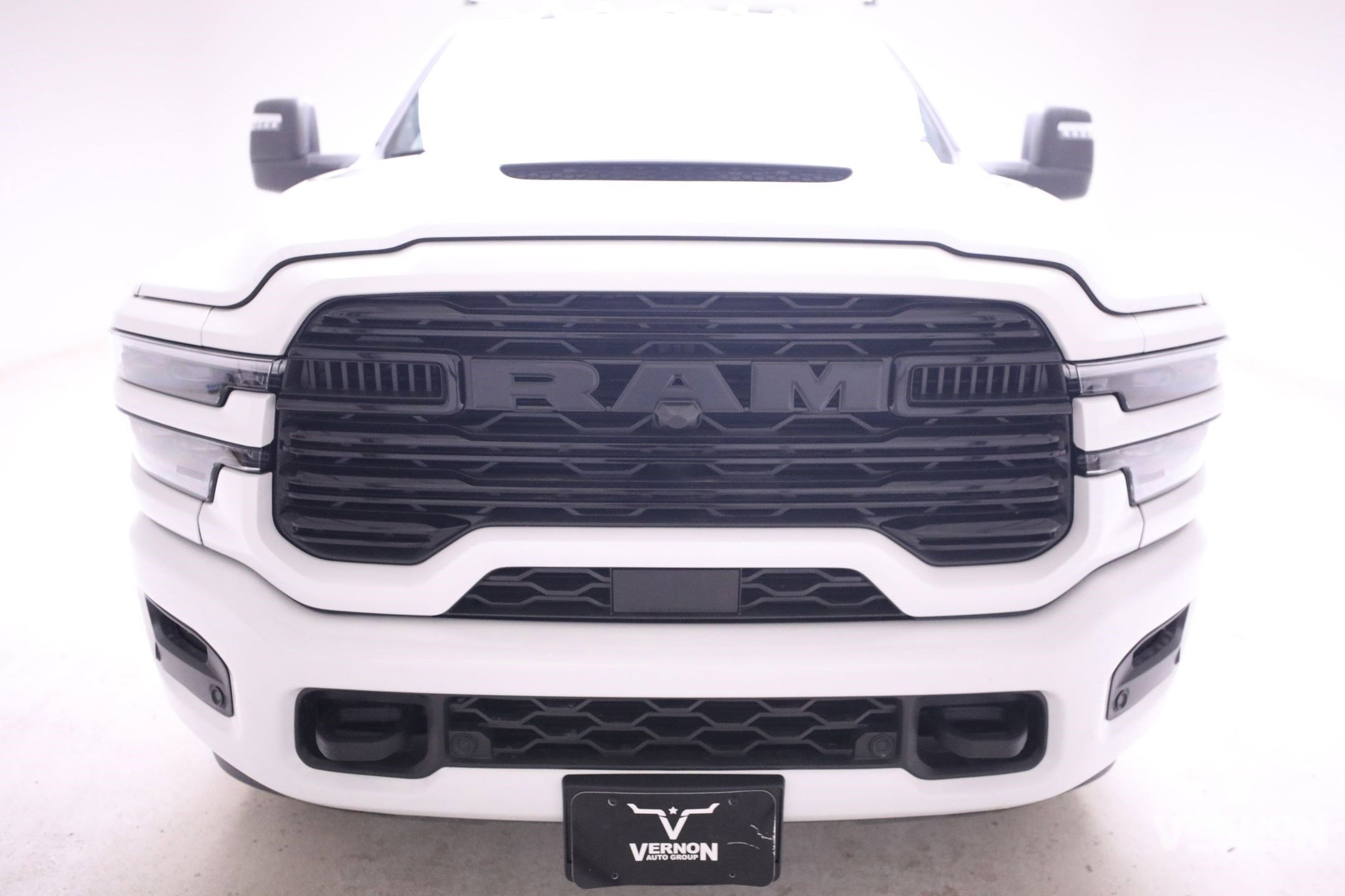 New 2025 RAM 3500 Laramie image 5