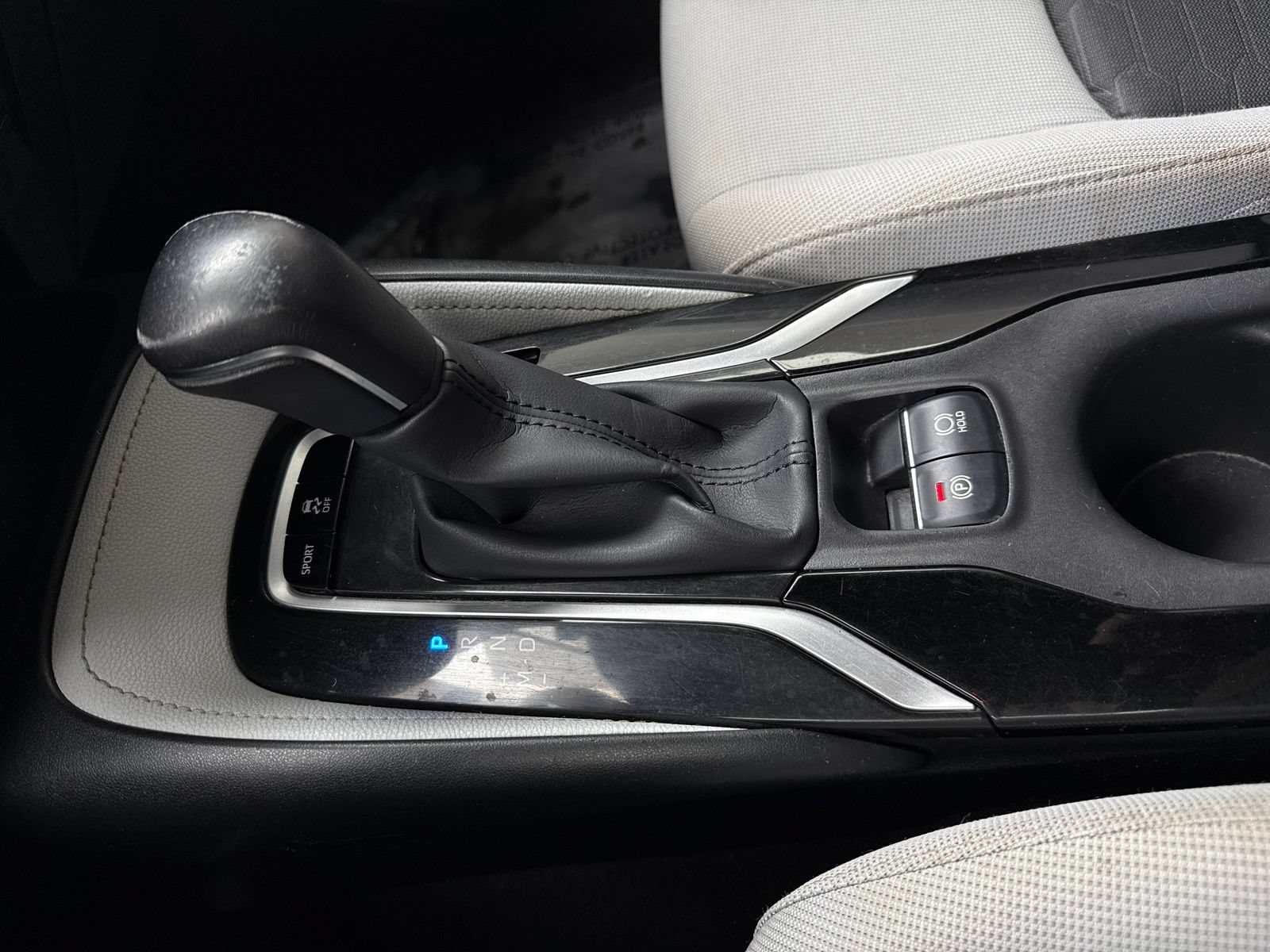 Used 2019 Toyota Corolla SE w/ SE Option Package FWD image 28