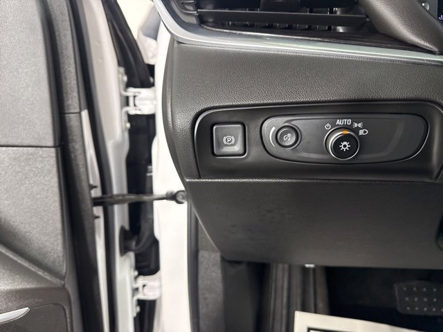 Used 2020 Buick Enclave Avenir w/ Avenir Technology Package image 24