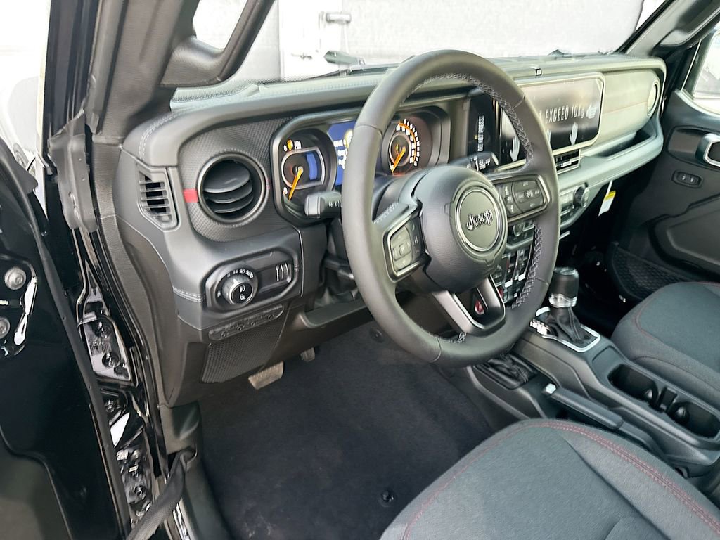 New 2026 Jeep Gladiator Rubicon w/ Steel Power Dome Hood Package AWD/4WD image 9