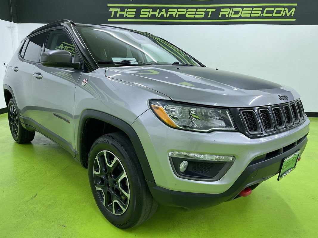 Used 2019 Jeep Compass Trailhawk AWD/4WD image 2