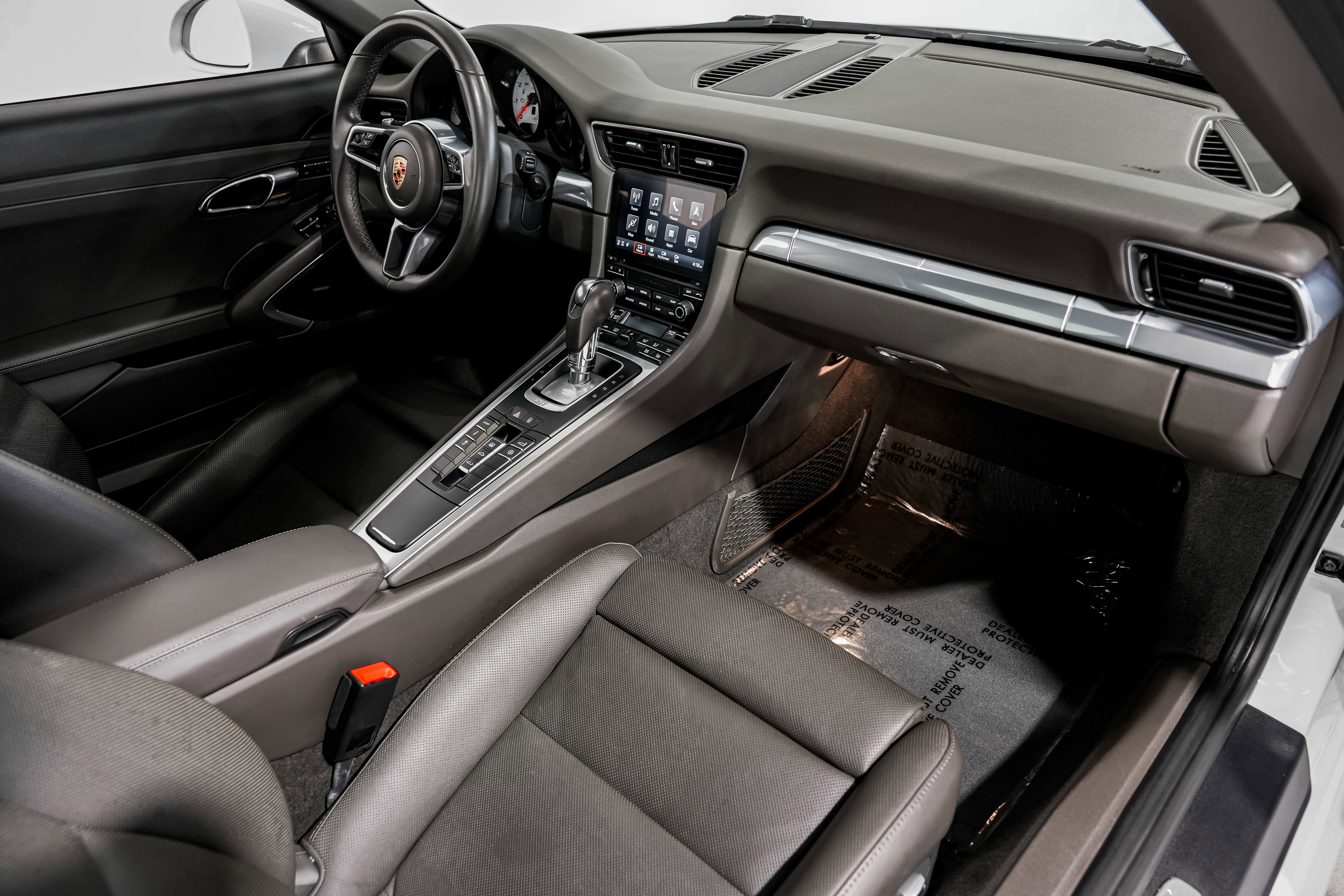 Used 2019 Porsche 911 Carrera S image 30