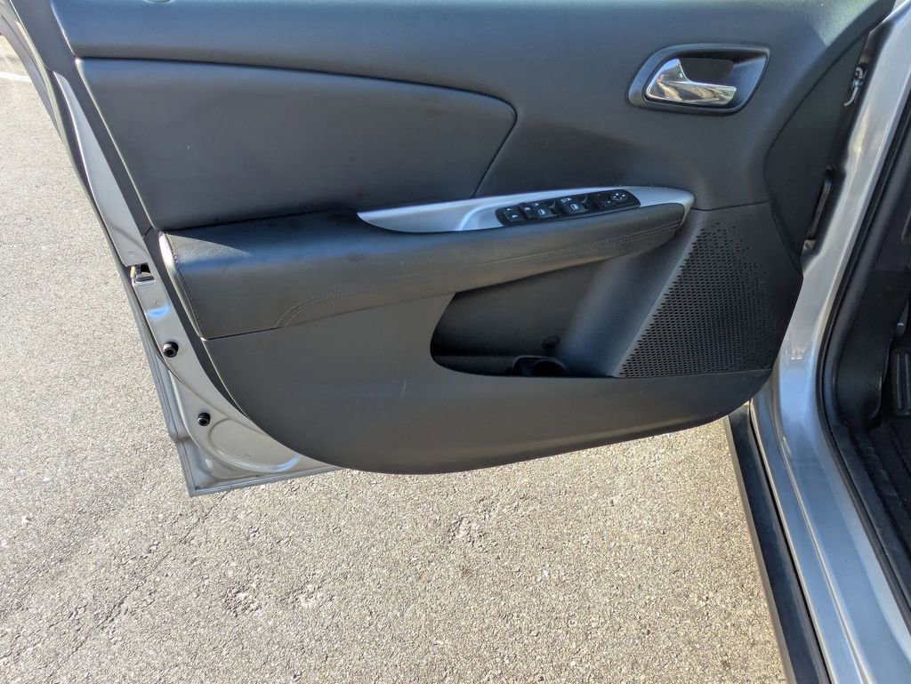 Used 2015 Dodge Journey American Value Package w/ Flexible Seating Group image 10