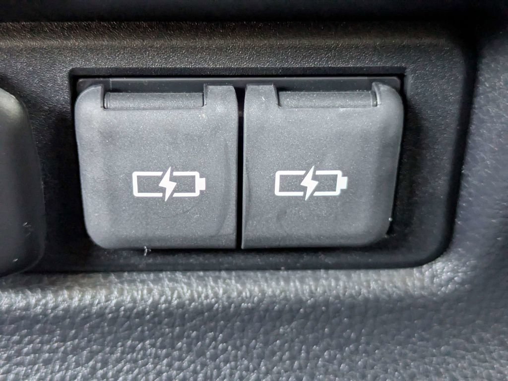 Used 2025 Toyota Land Cruiser w/ Premium Package AWD/4WD image 17