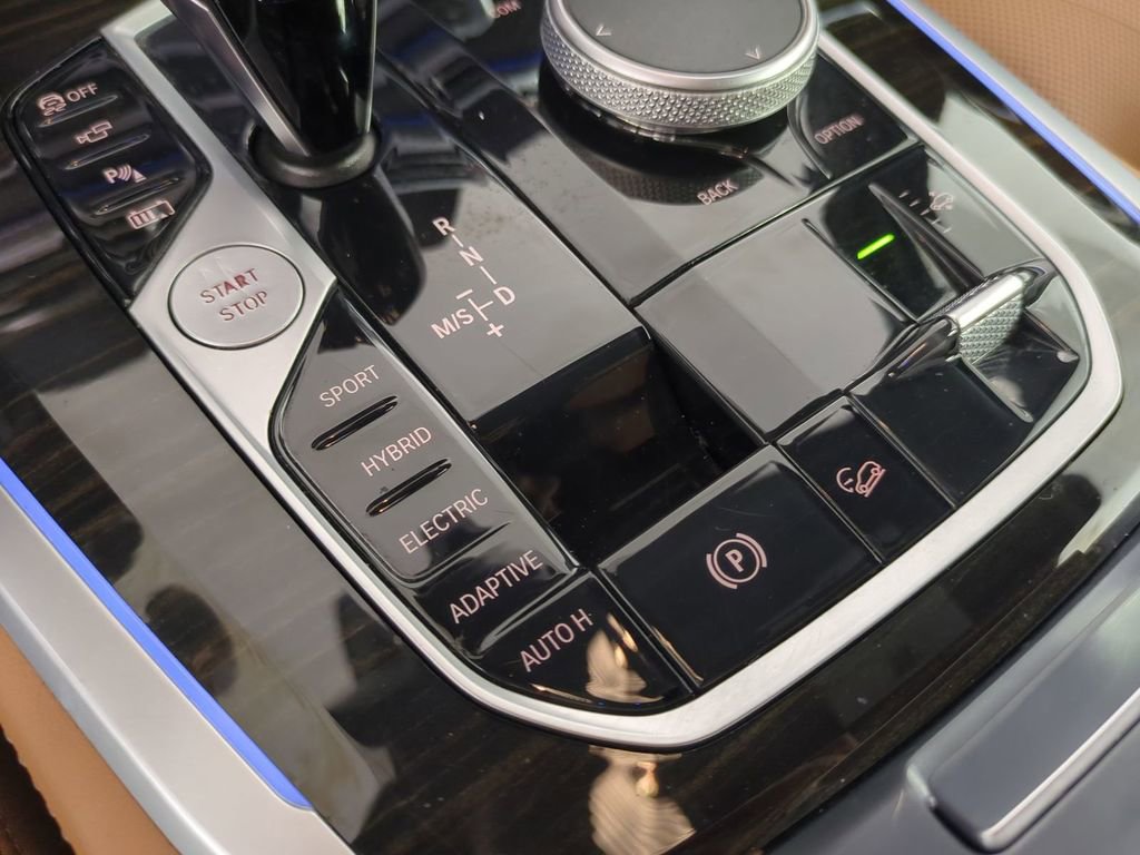 Used 2023 BMW X5 xDrive45e w/ Climate Comfort Package image 29