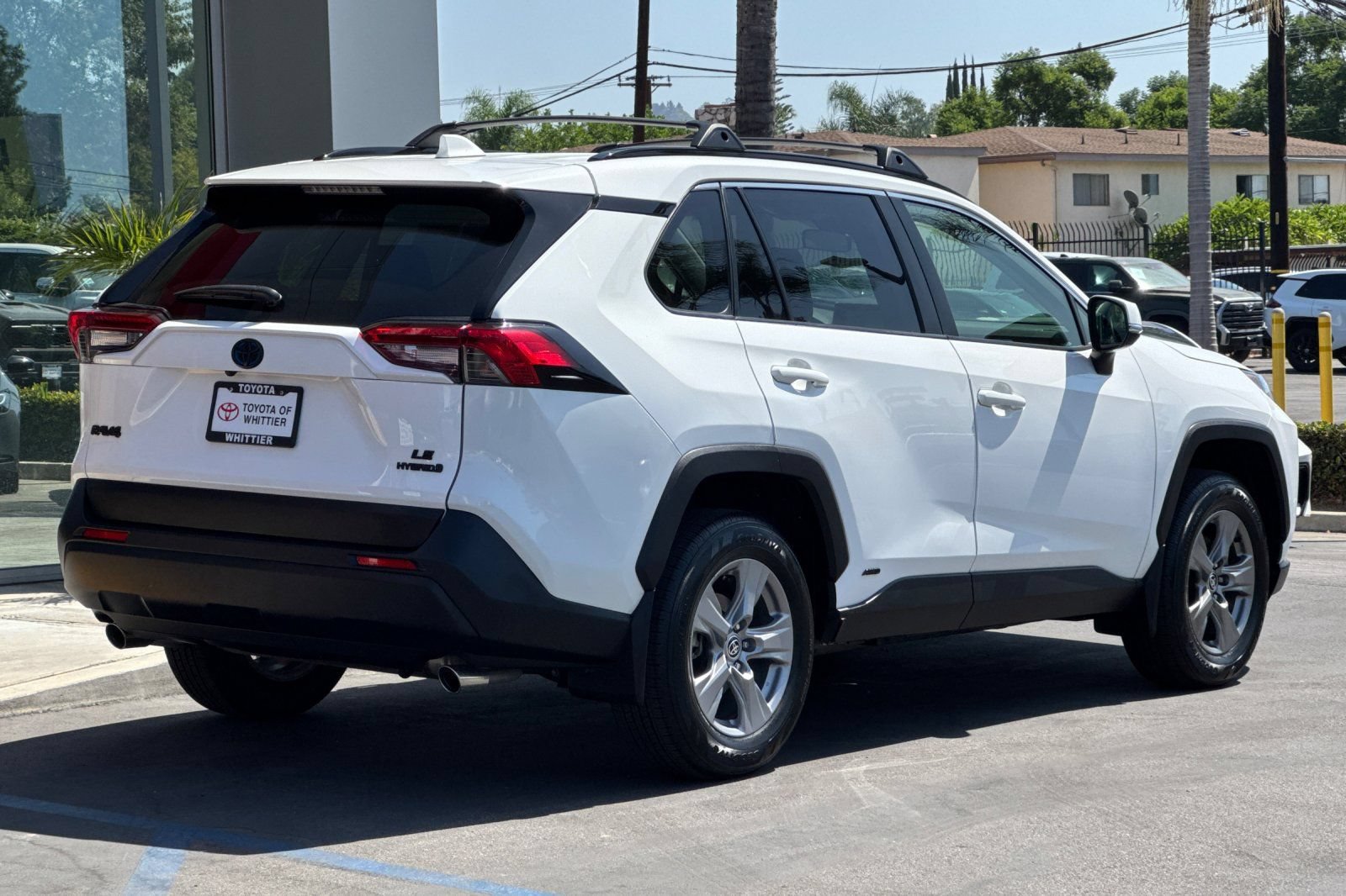 Certified 2024 Toyota RAV4 LE AWD/4WD image 5