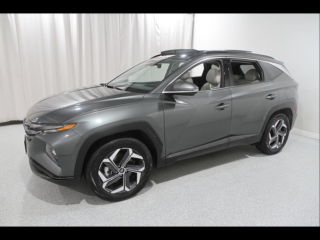Certified 2023 Hyundai Tucson Limited AWD/4WD image 3