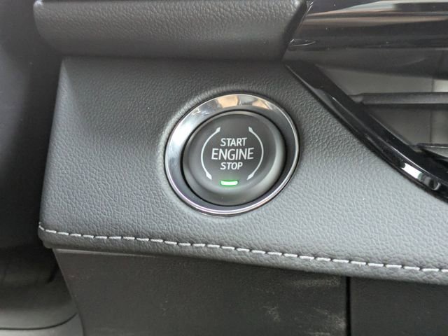 New 2026 Buick Enclave Sport Touring w/ Super Cruise Package image 32