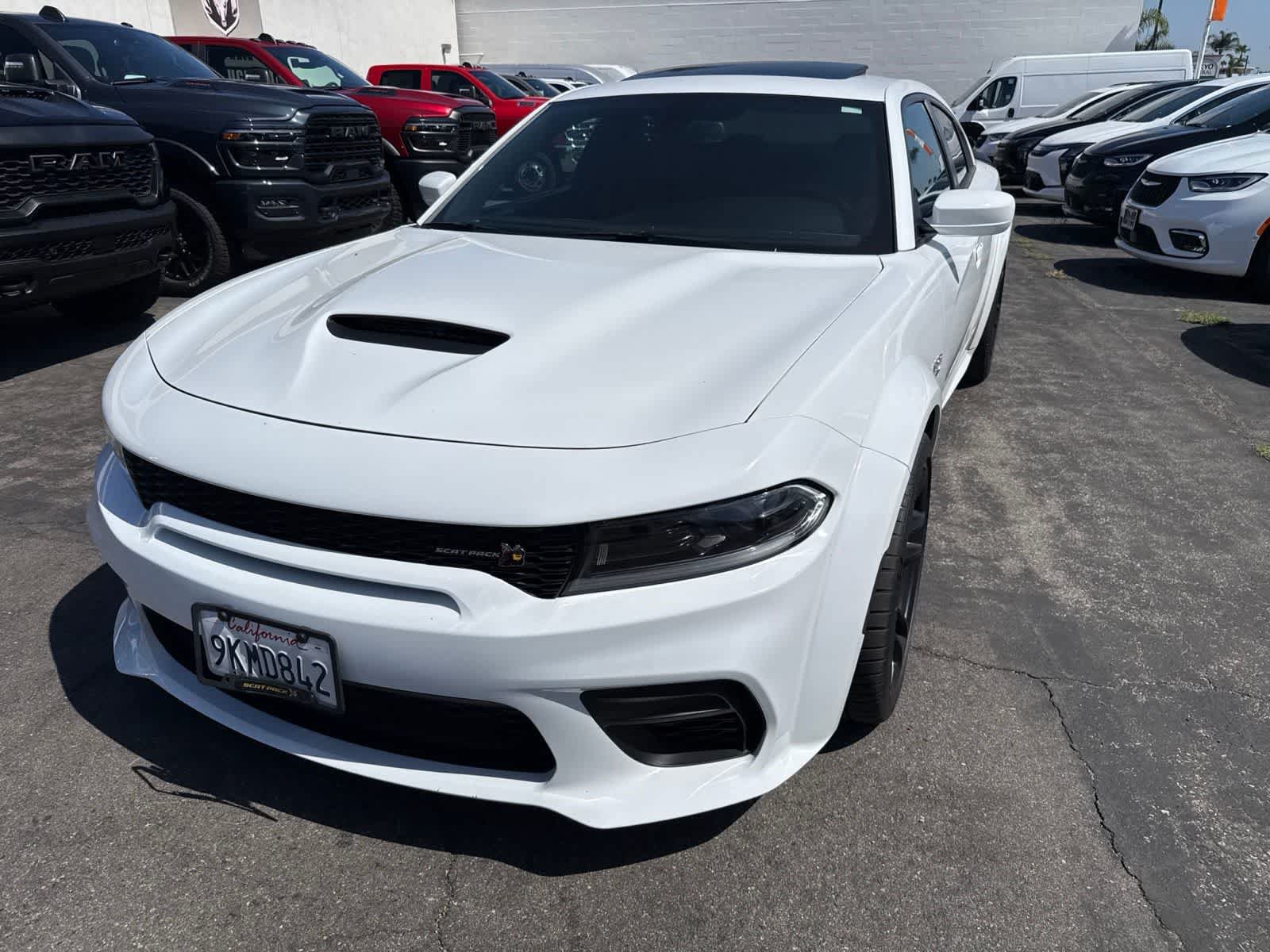 Used 2022 Dodge Charger Scat Pack RWD image 4
