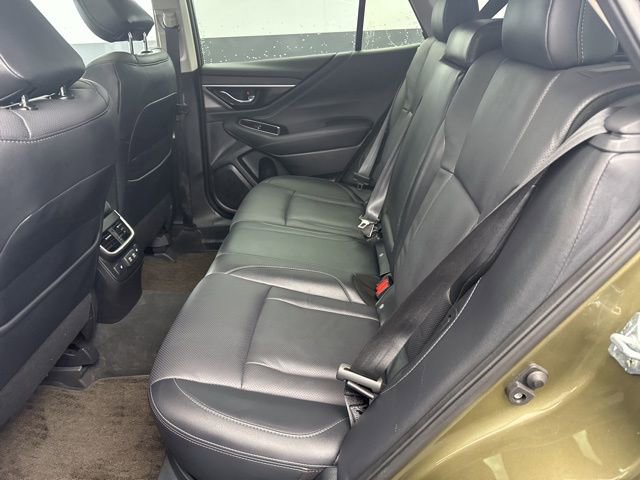 Used 2022 Subaru Outback Limited image 17