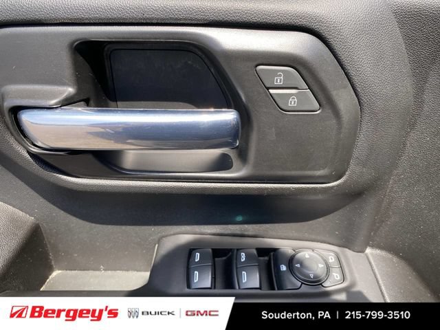 Certified 2022 Chevrolet Silverado 1500 Custom AWD/4WD image 27
