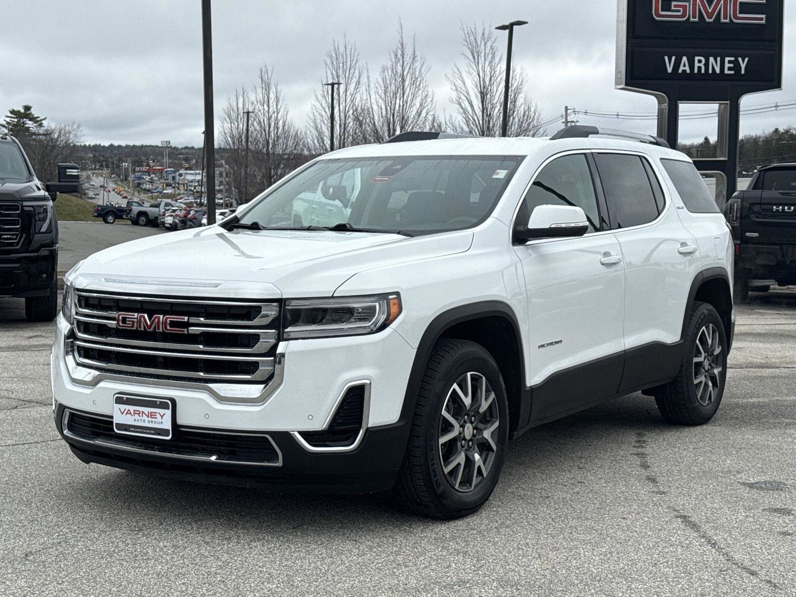 Used 2021 GMC Acadia SLE w/ Driver Convenience Package