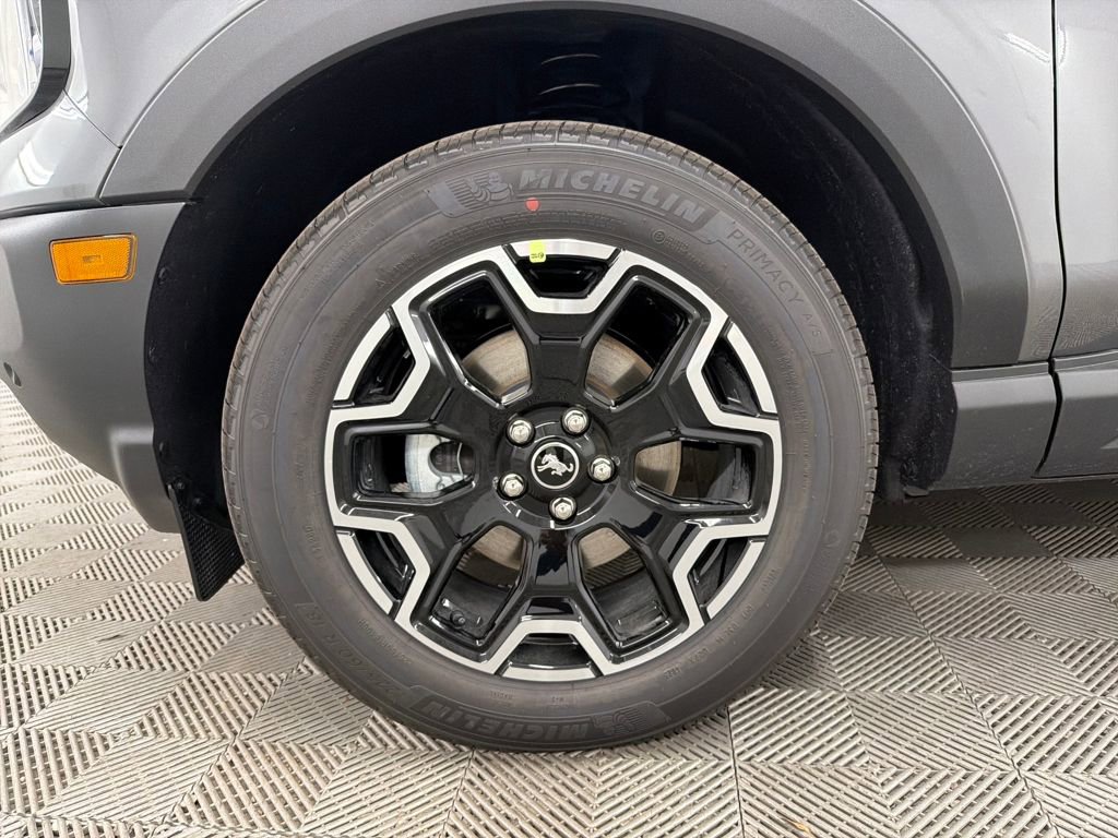 New 2025 Ford Bronco Sport Outer Banks w/ Outer Banks Tech Package+ image 13