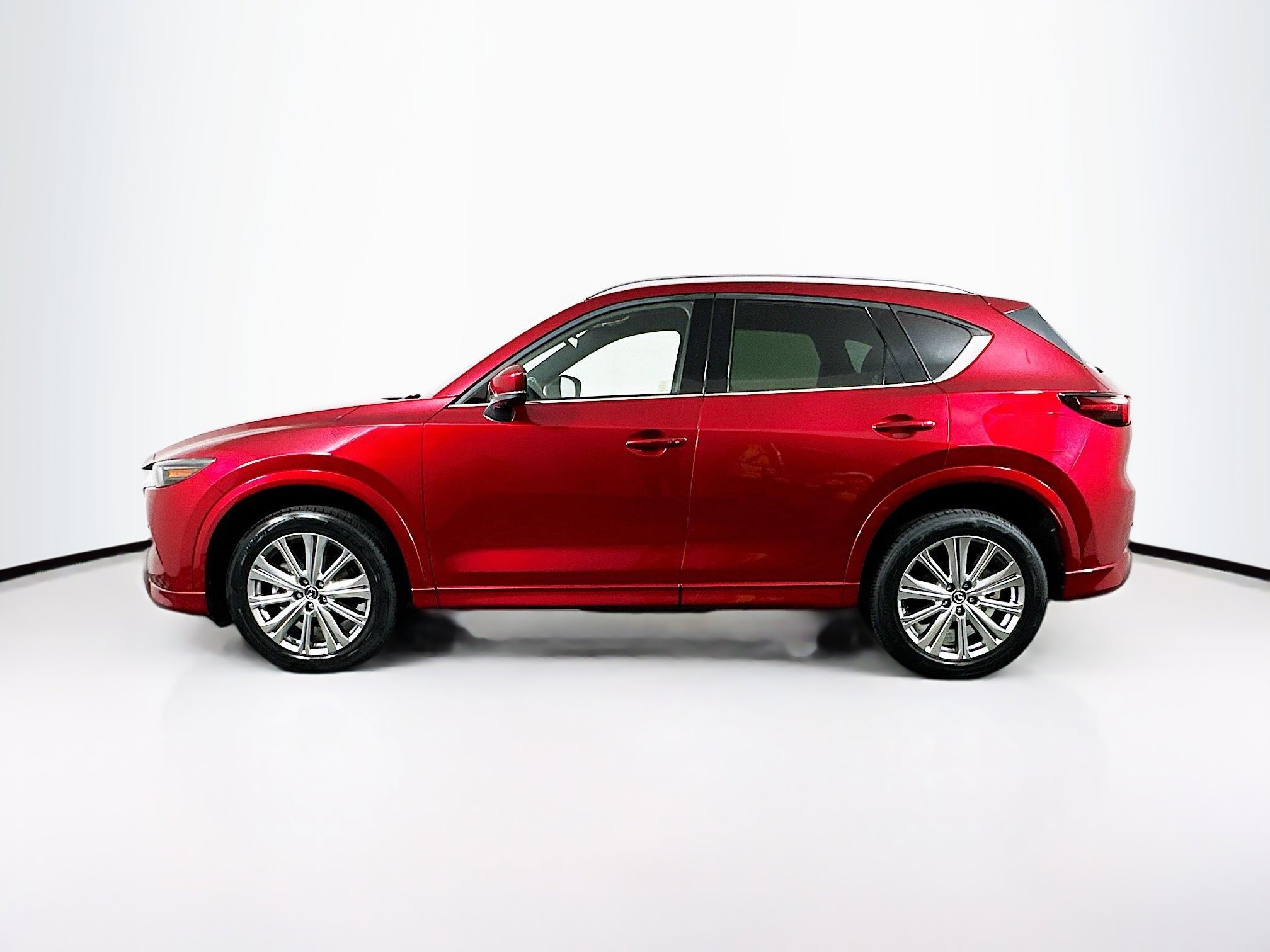 Used 2023 MAZDA CX-5 Signature image 4