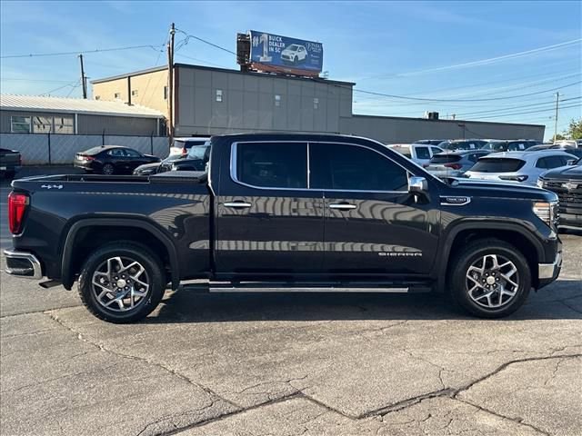 Certified 2022 GMC Sierra 1500 SLT w/ SLT Convenience Package image 12